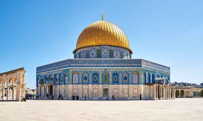 US State Dept Officials Travel to Middle East to Defuse Tensions in Jerusalem