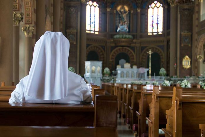 America Losing Religion: Nuns Down 76%, Church Attendance Sinks