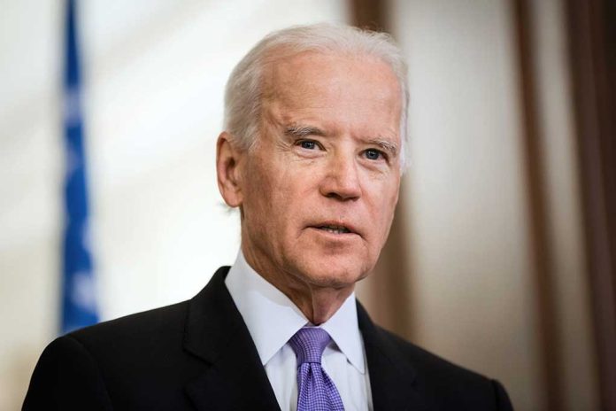 Biden Didn’t Read Important Letter Handed to Him
