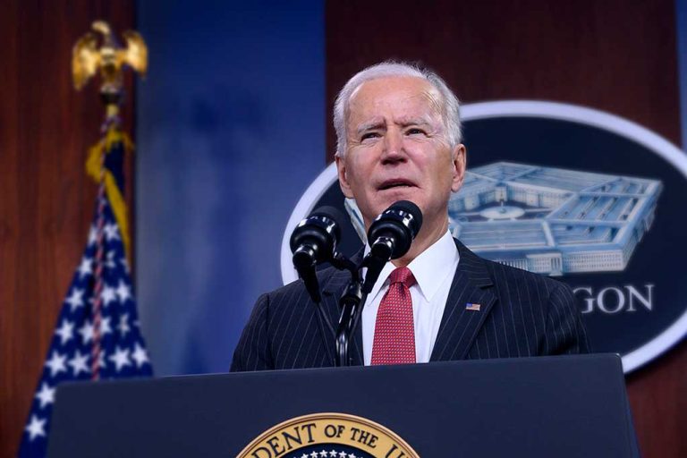 Biden Advocates for Stock Trading Restrictions for Congress to Enhance Government Ethics and Transparency