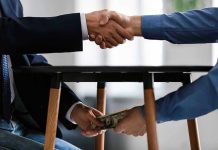 NBA Legend Goes SCORCHED EARTH – Blasts League! Handshake and exchange of money under the table.