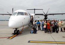 Mystery Flights Dump Refugees – Nobody Answers How Passengers boarding a small aircraft at an airport