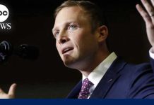 US Senator says former son-in-law should not serve in Congress